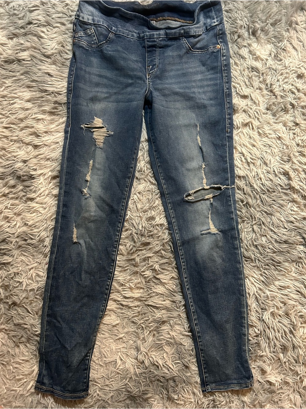 Rock & Republic Distressed Skinny Jeans - Blue